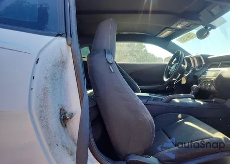 2011 Chevrolet Camaro Lt z USA, uszkodzony, nr VIN 2G1FB1ED5B9135143